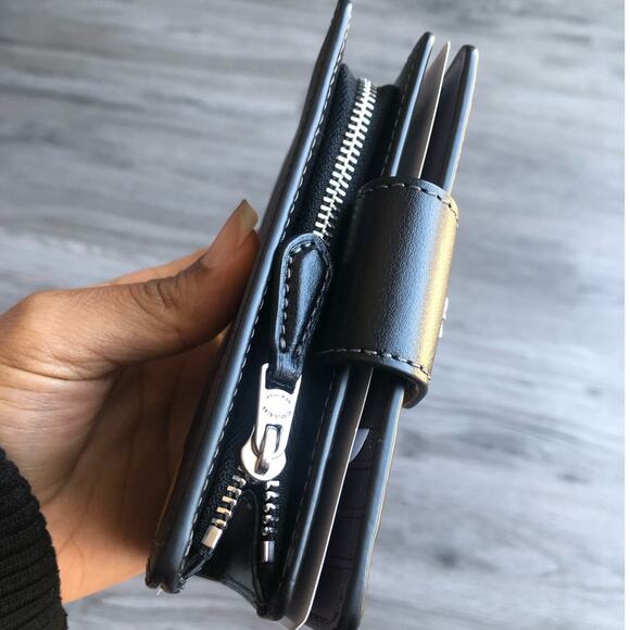 Coach Medium Corner Zip Wallet With Heart Print Brown Multi Color - Picture 4 of 5